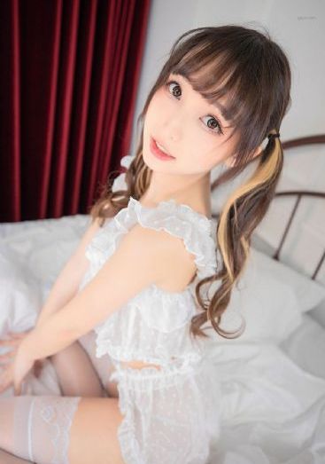 何者