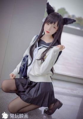 有翡