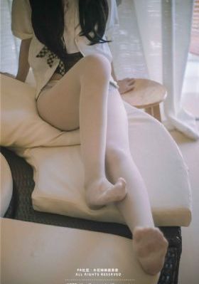 舂米的女人
