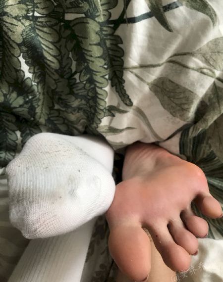 看他们如何逃之夭夭