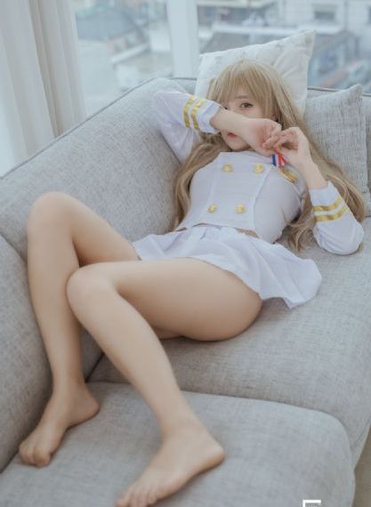 丁丁历险记之鲨鱼湖之谜