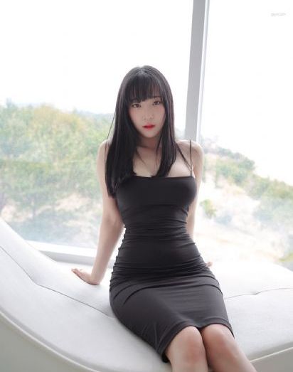 镁光灯下