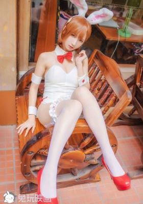 绿窗艳影