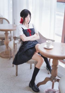 与扎克·埃夫隆环游地球第二季全