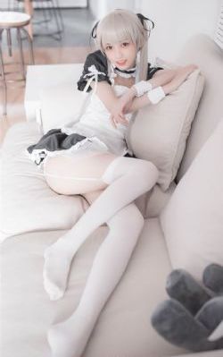 月儿弯弯