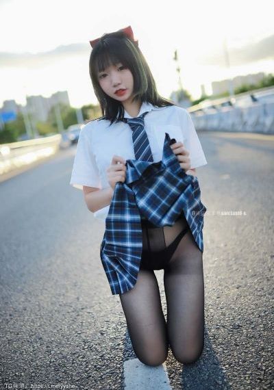 格桑花之爱在前行